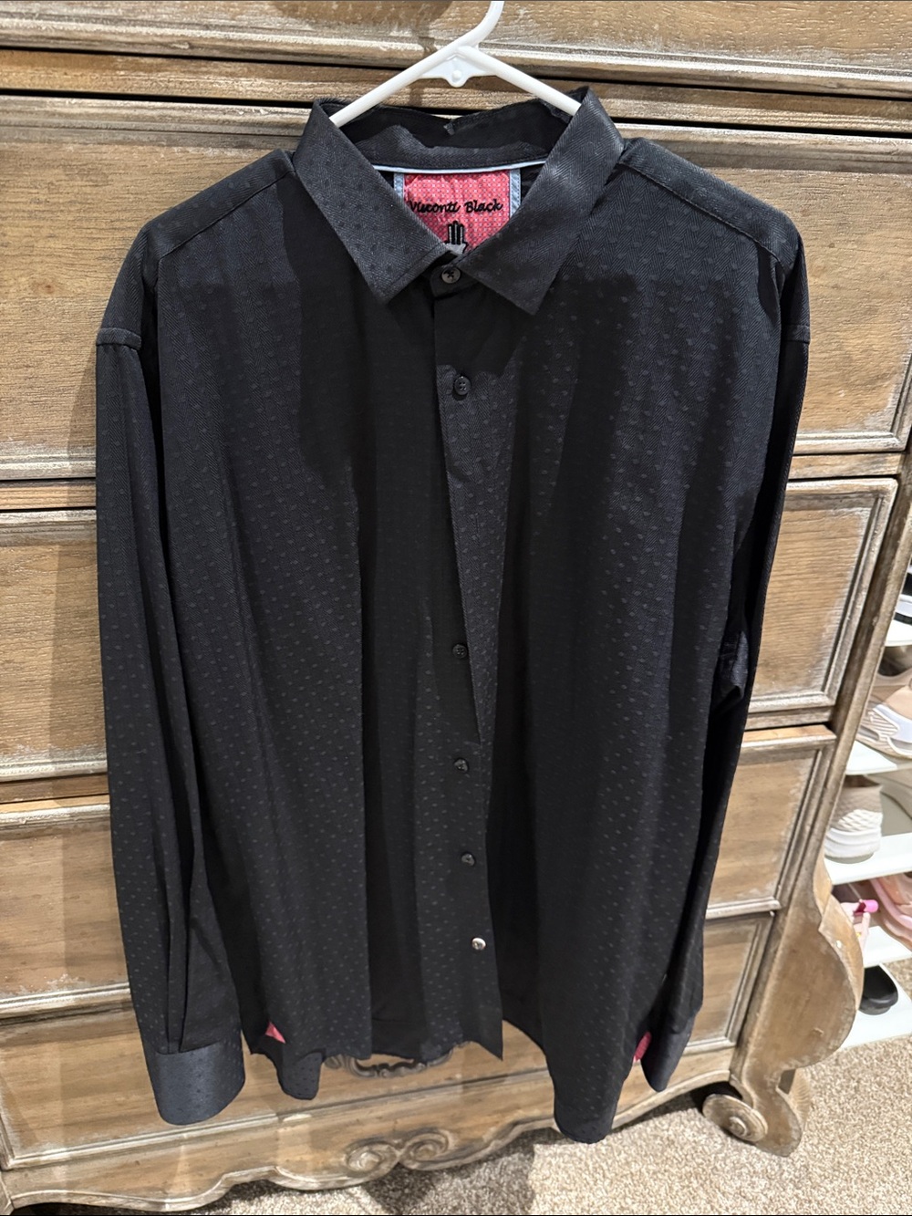 Men's Black Long-Sleeve Dress Shirt - Smooth Black